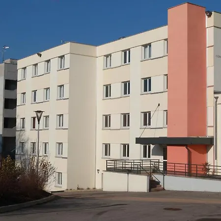 Ethic Etapes Cis De 2* Besançon
